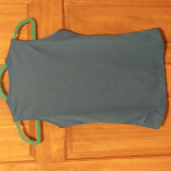 Nike women's size XS Fit-Dry athletic tank - Picture 6 of 7